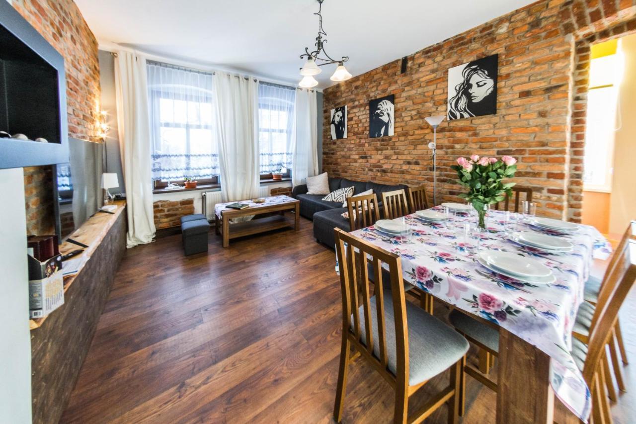 Apartamenty Izerskie - Ul. Wczasowa 8 Świeradów-Zdrój 外观 照片